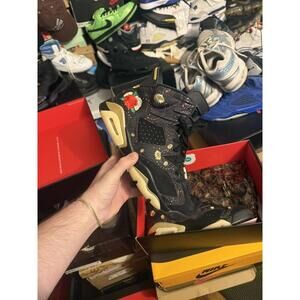 Jordan retro 6 cny sz 9